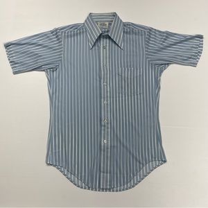 Vtg Career Club Mens The Knit White & Blue Striped Button Up USA Made Shirt Sz L